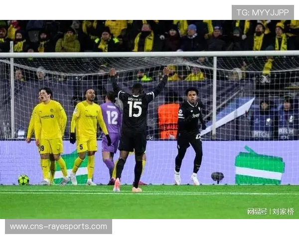 尤文图斯3-0轻取萨索洛，戴维结束进球荒